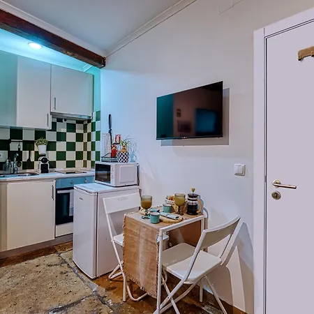 Porta Da Muralha De 1375 Appartement Lissabon