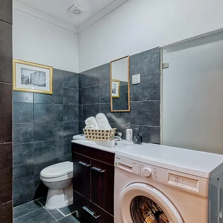 Porta Da Muralha De 1375 * Lissabon