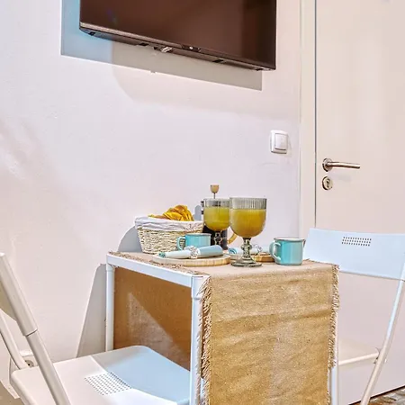 Porta Da Muralha De 1375 ליסבון