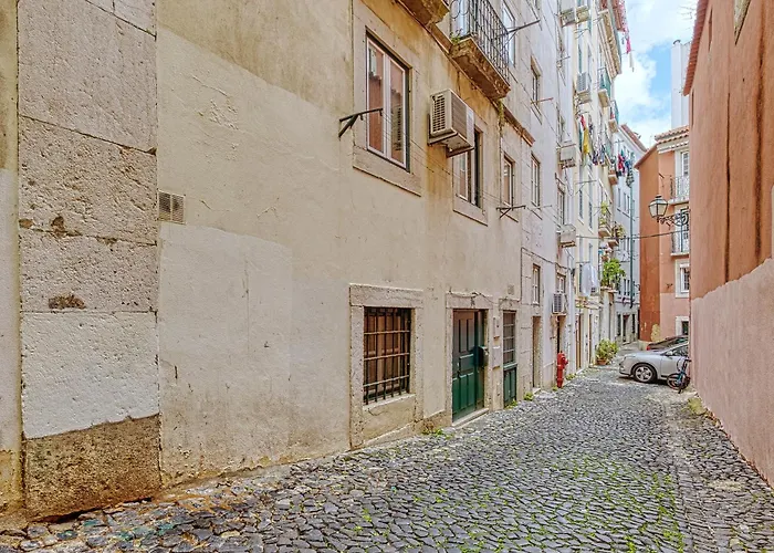 Porta Da Muralha De 1375 Apartment Lisbon